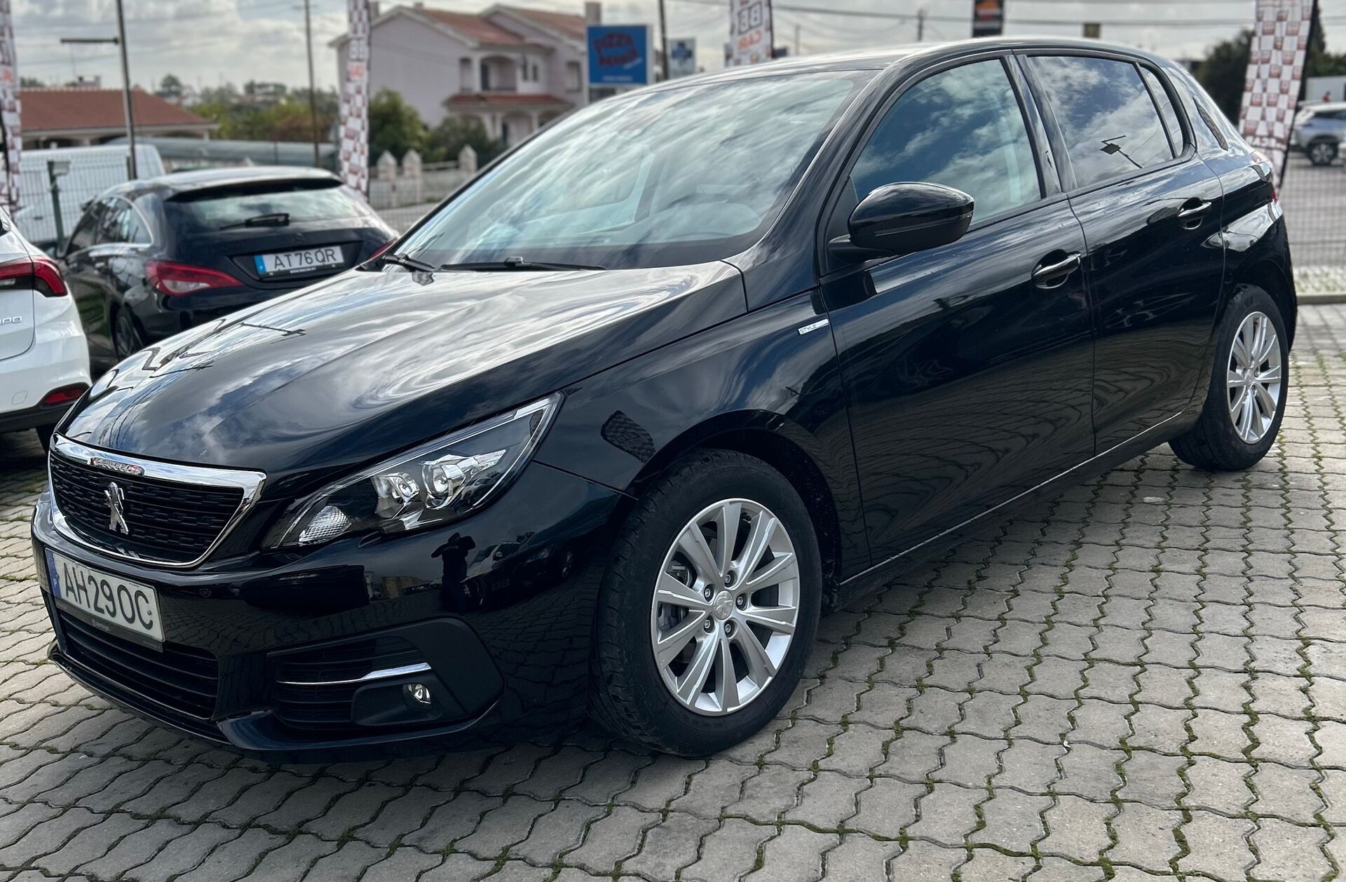 PEUGEOT 308 1.5 BlueHDi Allure