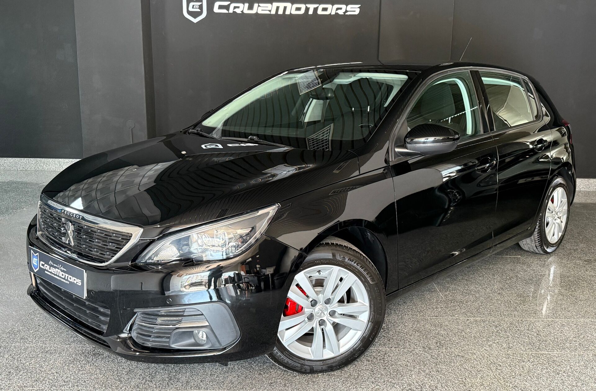 PEUGEOT 308 1.2 PureTech Style