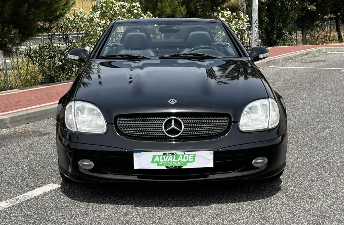 MERCEDES Classe E E 200 K Classic