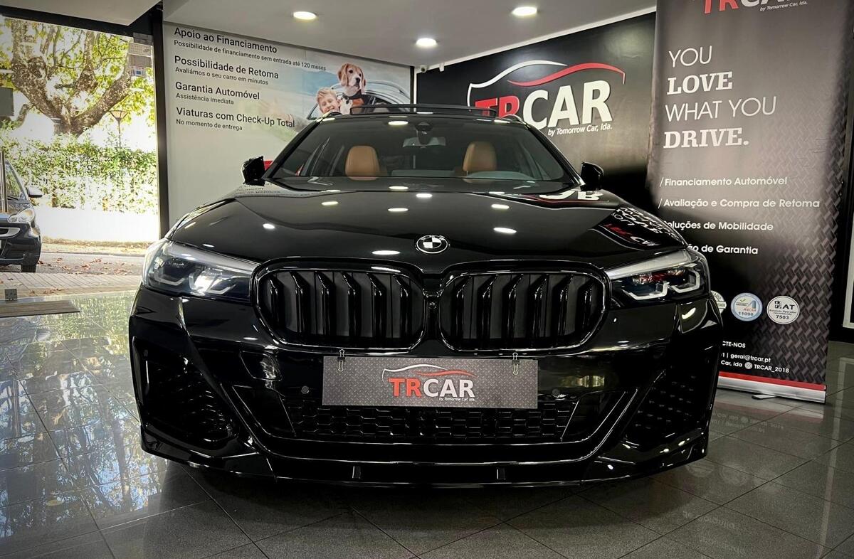 BMW Serie-5 530 e Pack Desportivo M