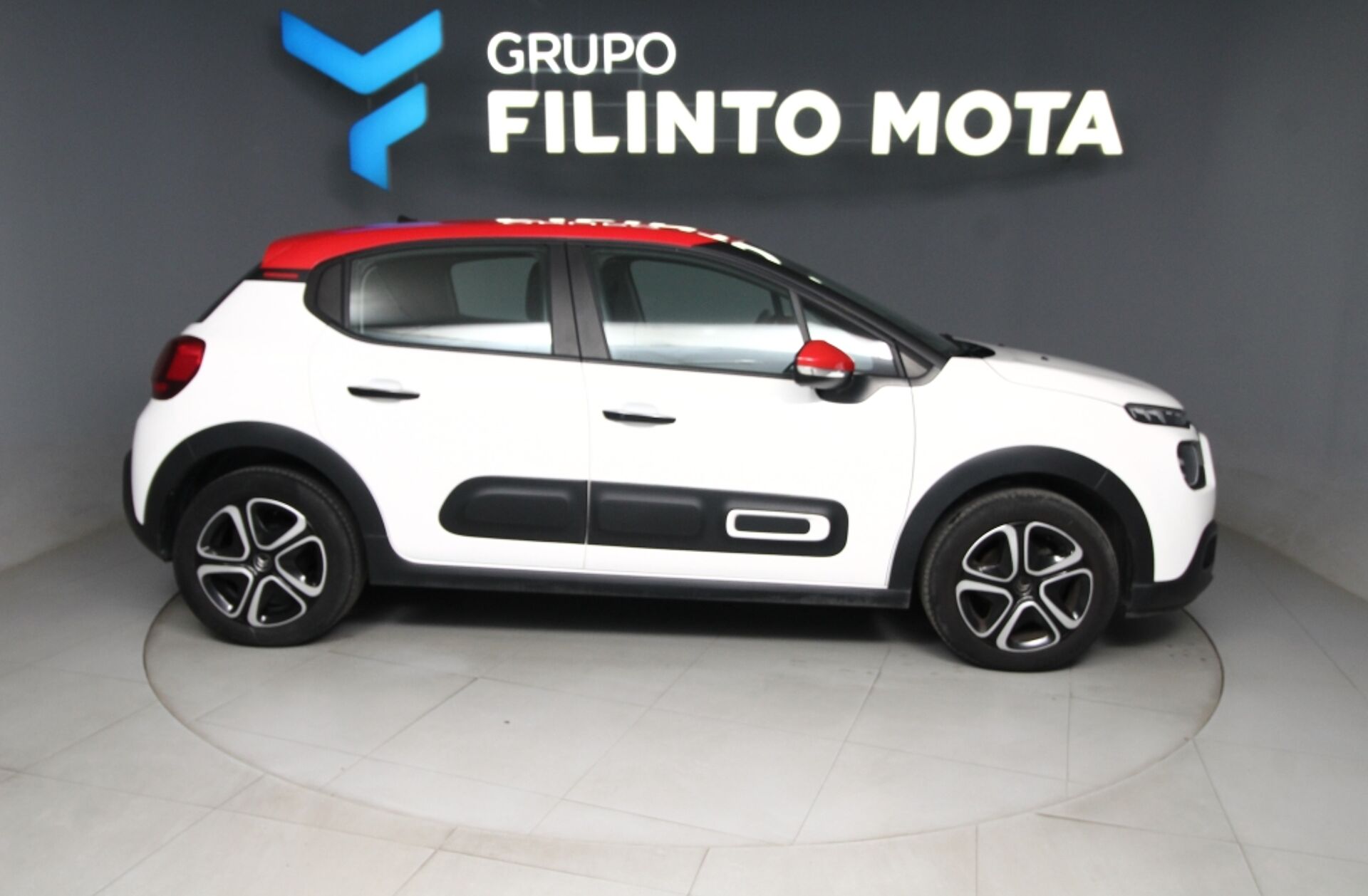 CITROEN C3 1.2 PureTech Shine