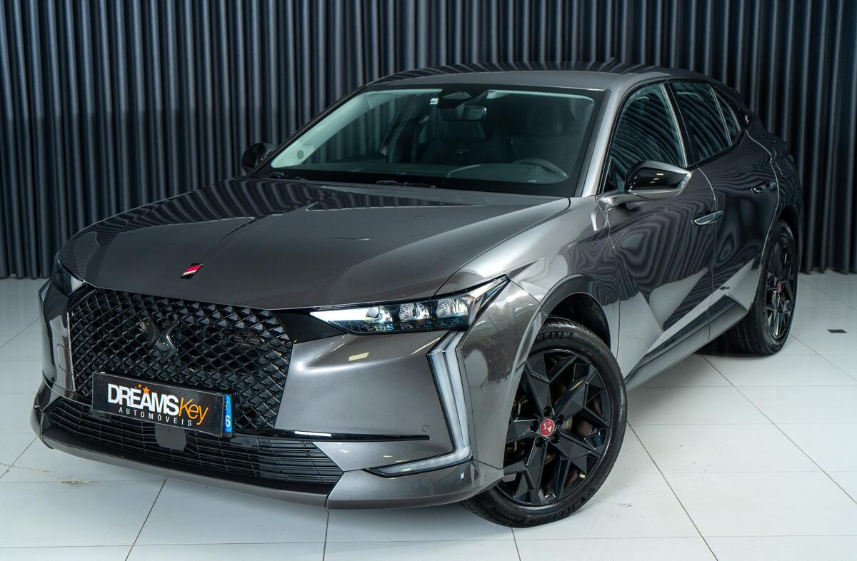 DS DS 4 E-Tense Performance Line EAT8