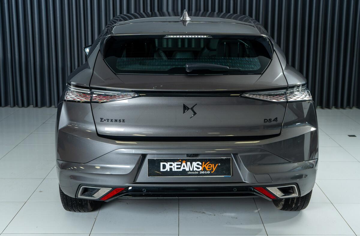 DS DS 4 E-Tense Performance Line EAT8