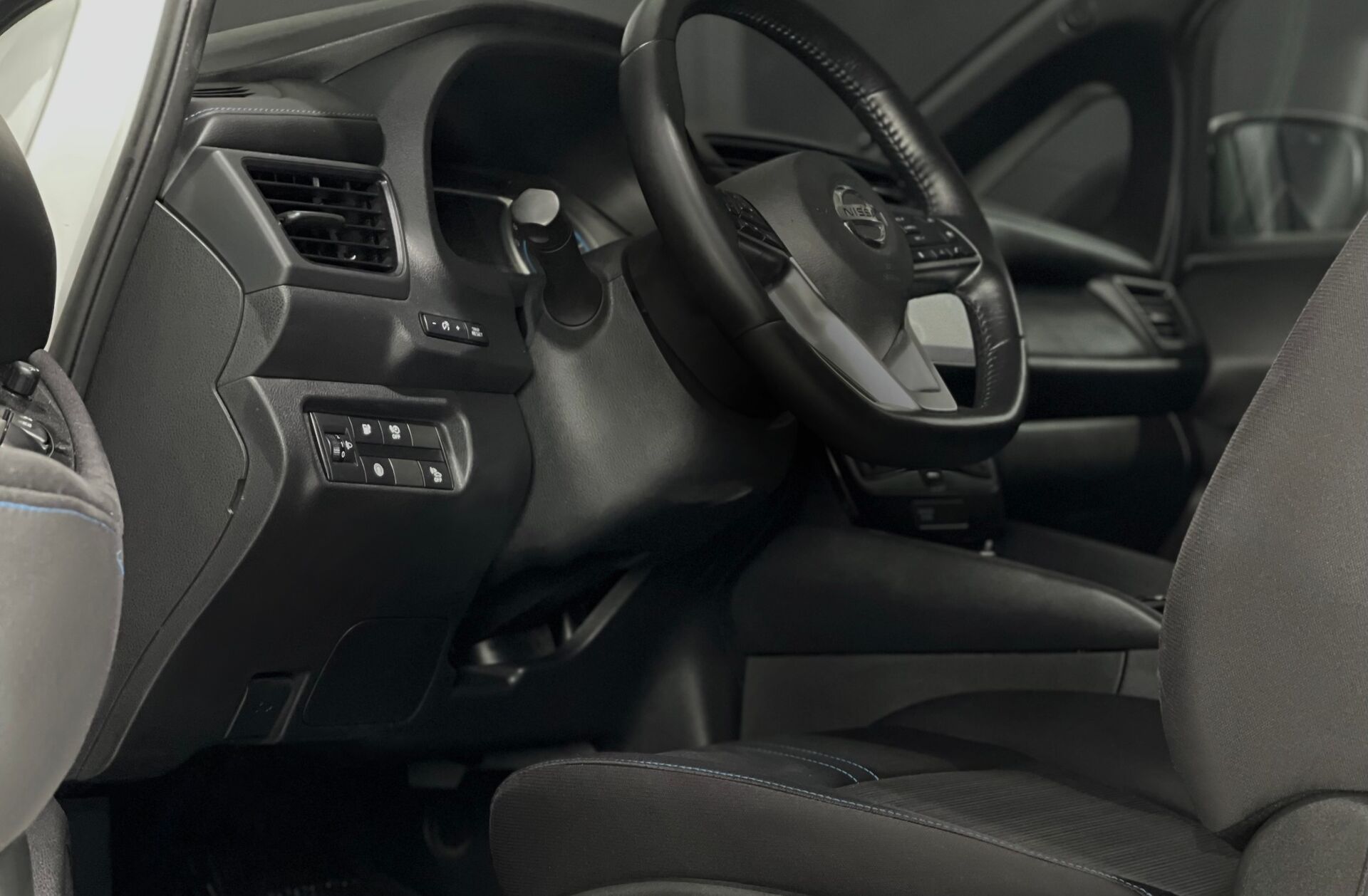 NISSAN Leaf 10o Aniversário