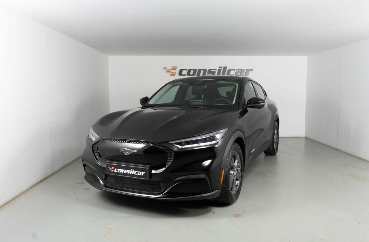 FORD Mustang Mach-E Premium