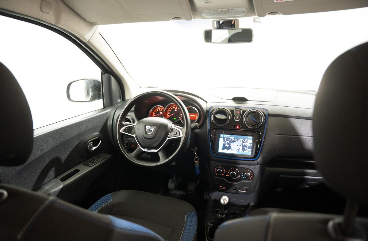 DACIA Lodgy 1.5 Blue dCi Stepway 7L