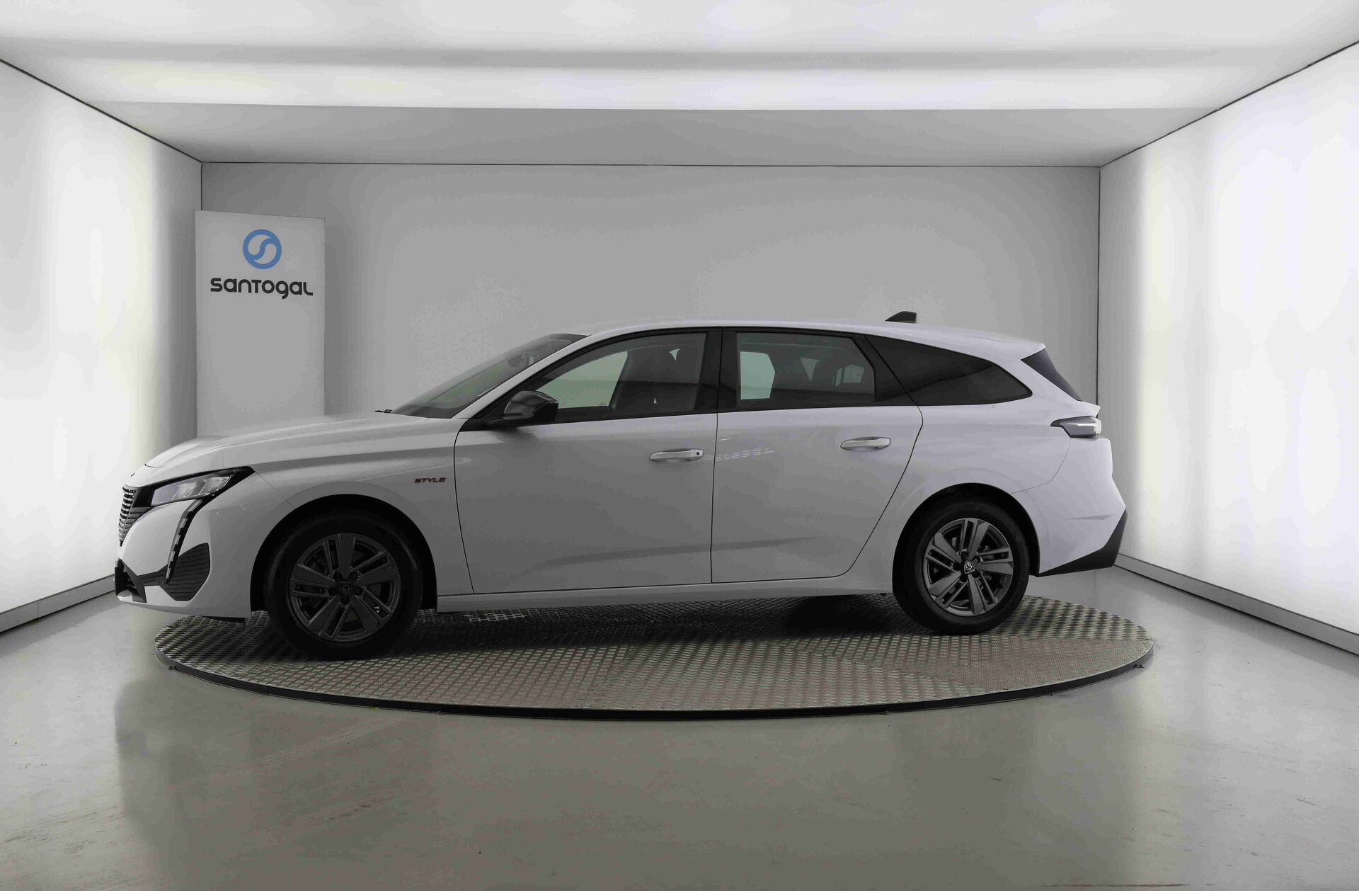 PEUGEOT 308 SW 1.2 Hybrid Style e-DCS6