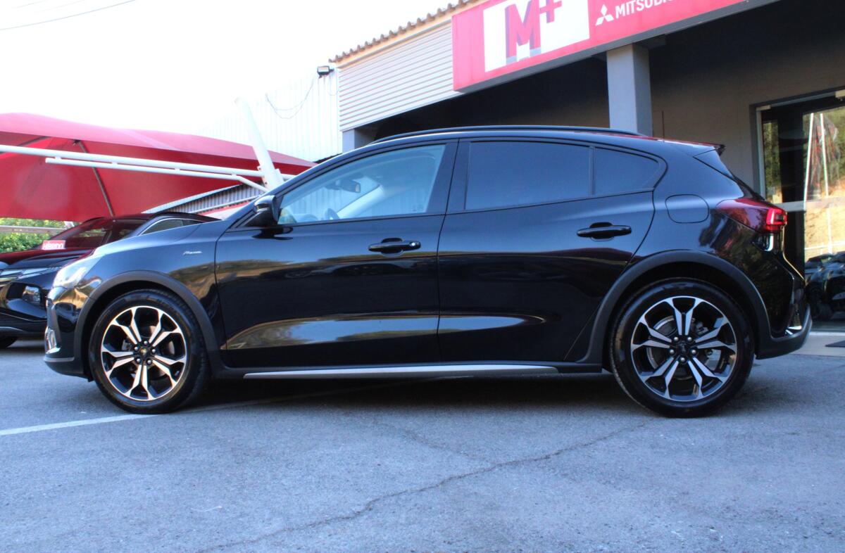 FORD Focus 1.0 EcoBoost MHEV Active Aut.