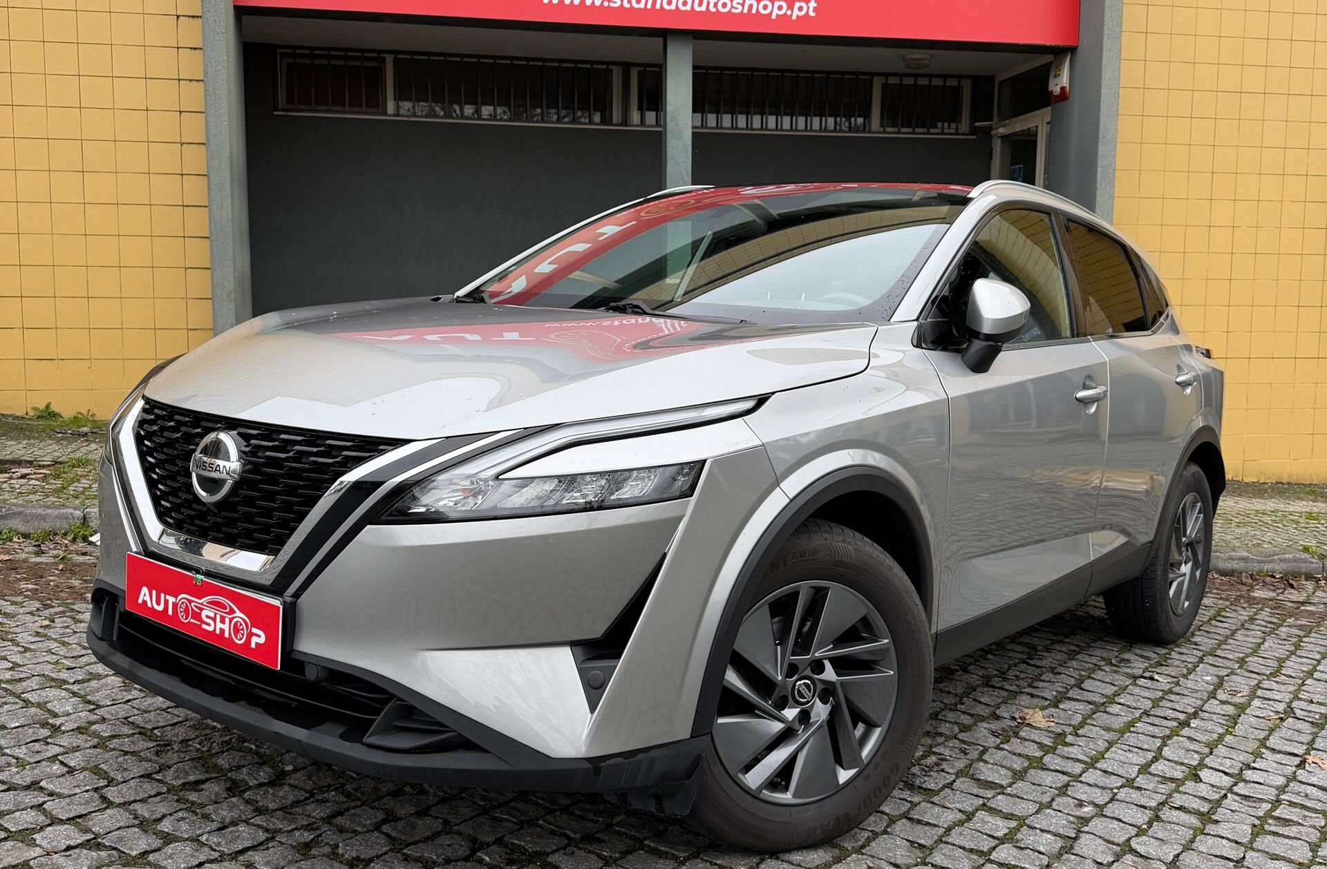 NISSAN Qashqai 1.3 DIG-T Acenta