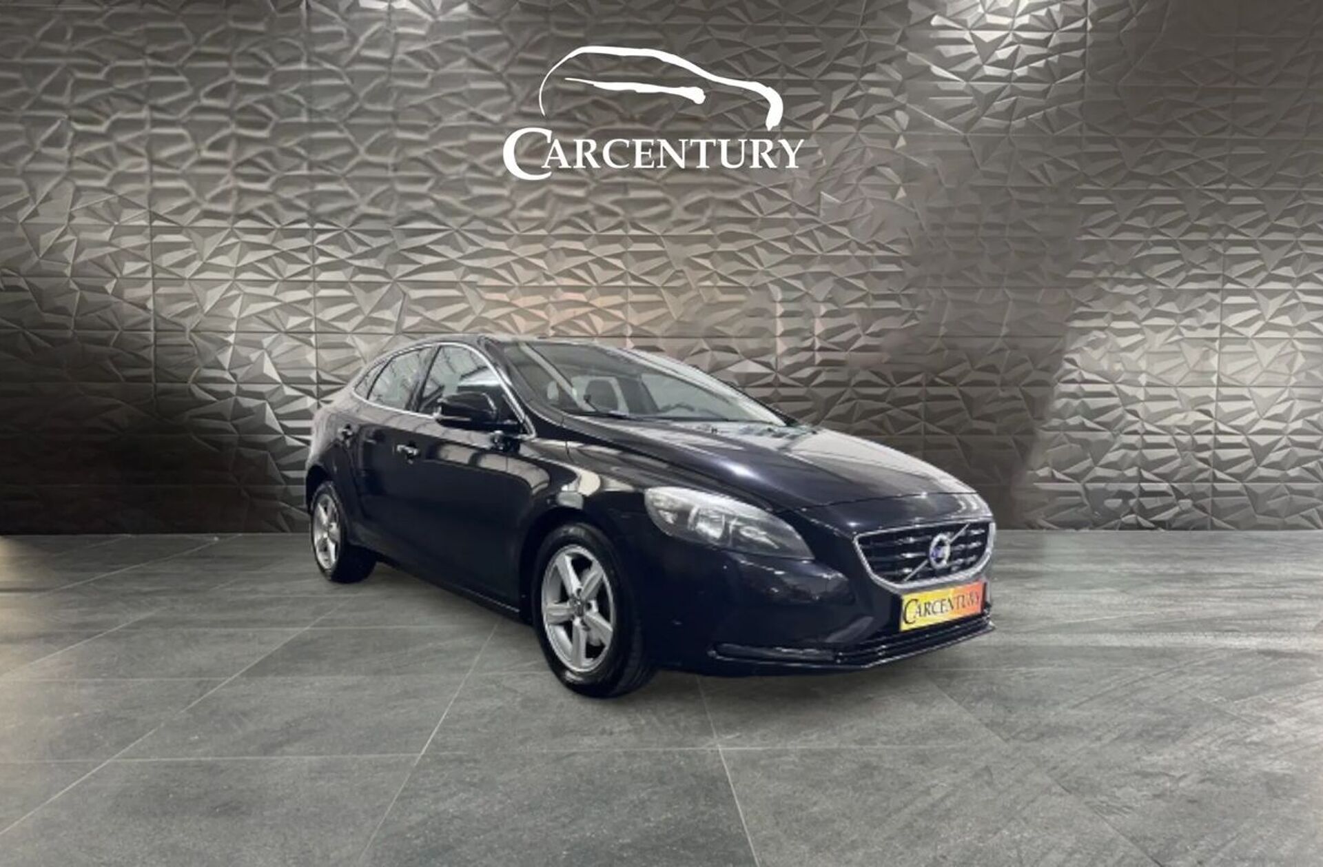 VOLVO V40 1.6 D2 Momentum