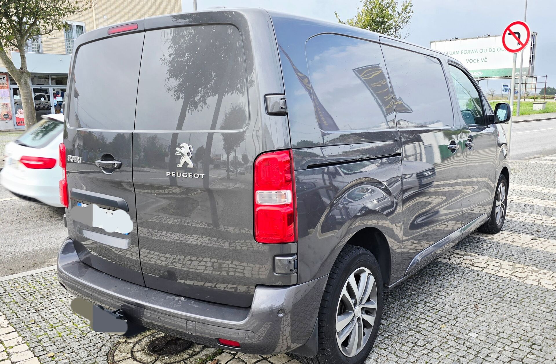 PEUGEOT Expert 2.0 BlueHDi L2H1 Premium Standard