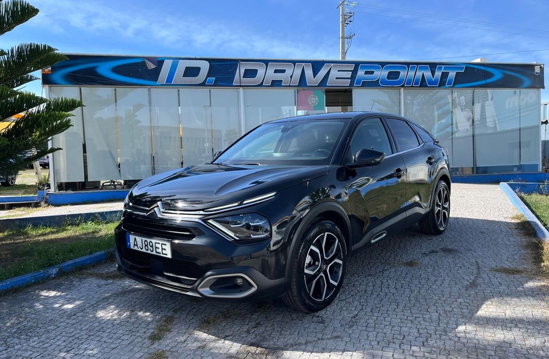 CITROEN C4 e- 50 kWh Shine Pack