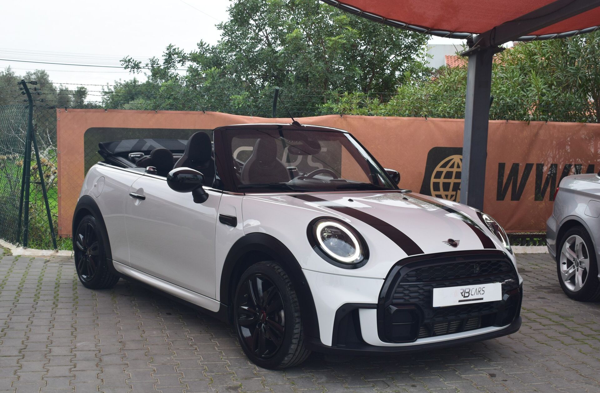 MINI Mini Cooper Premium JCW Auto