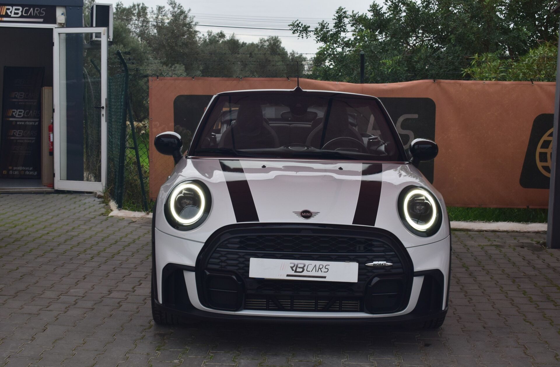 MINI Mini Cooper Premium JCW Auto