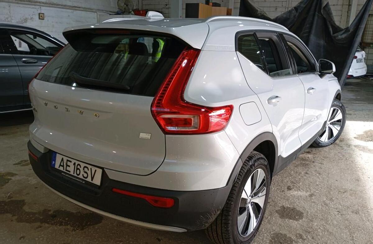 VOLVO XC40 1.5 T5 PHEV Inscription Expression