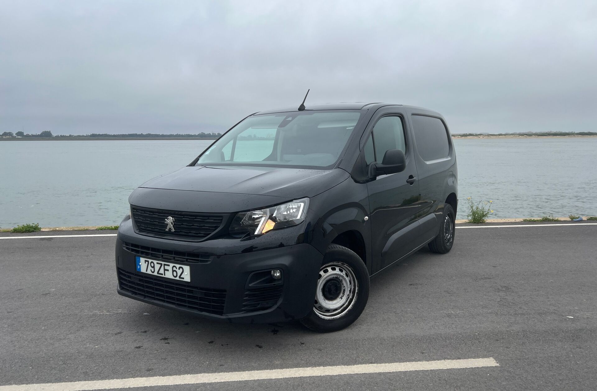 PEUGEOT Partner 1.5 BlueHDi Pro Standard