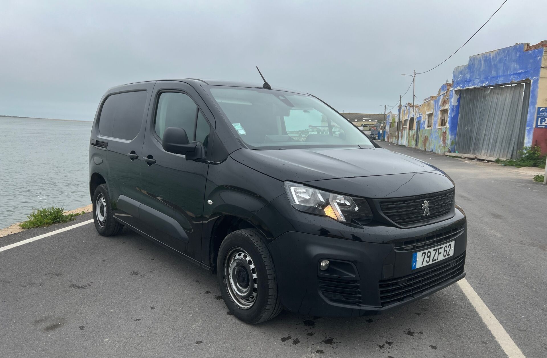 PEUGEOT Partner 1.5 BlueHDi Pro Standard