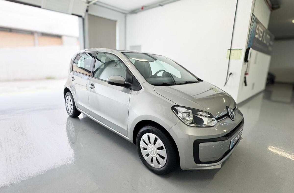 VOLKSWAGEN Up 1.0 Move Up!