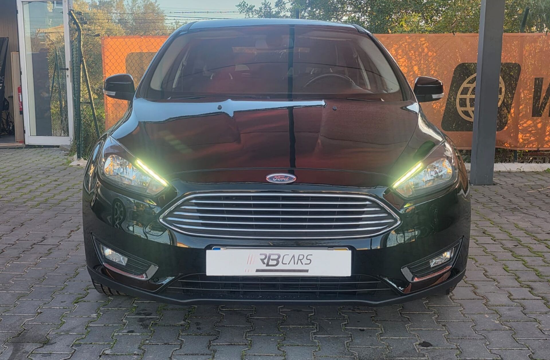 FORD Focus 1.0 SCTi Titanium Aut.