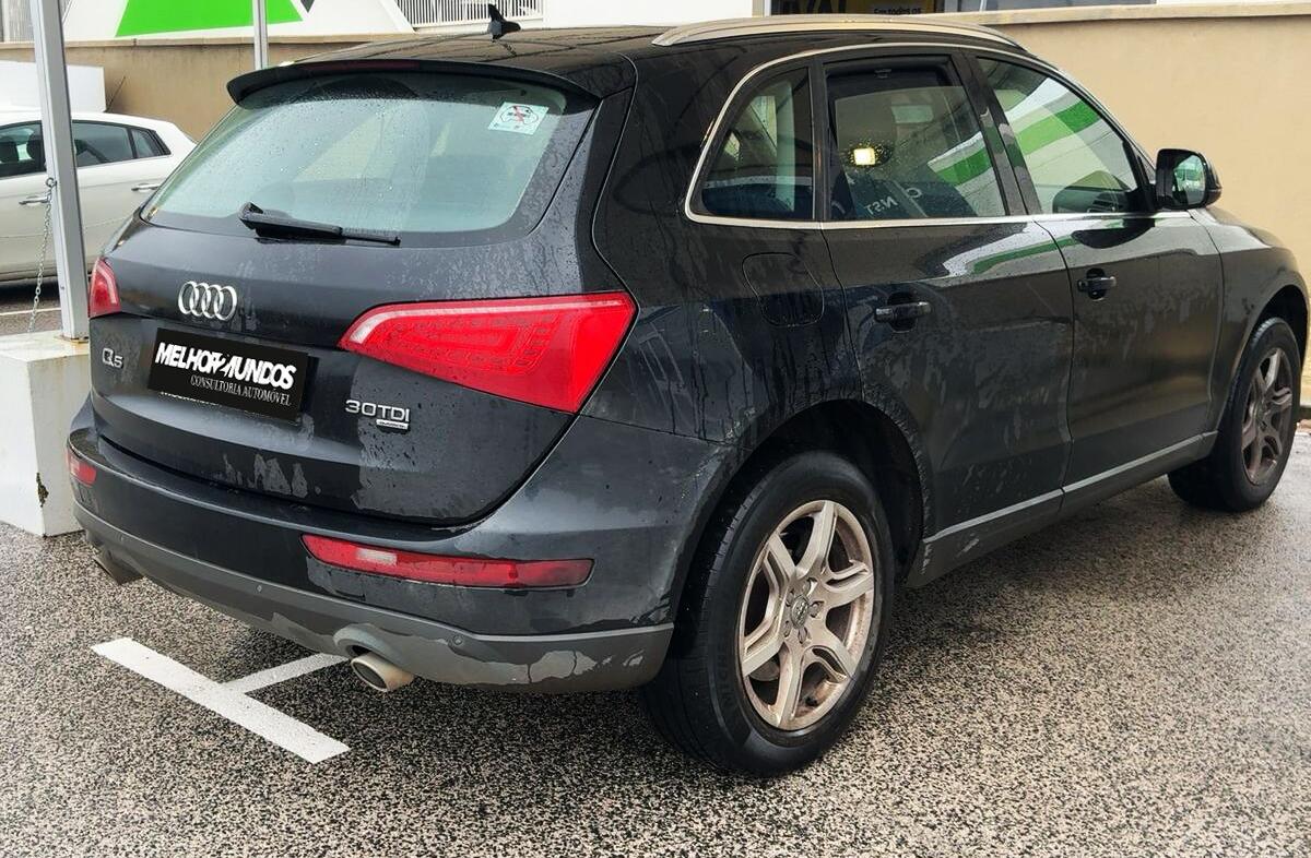 AUDI Q5 3.0 TDi S-tronic