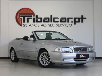 VOLVO C70 Outro