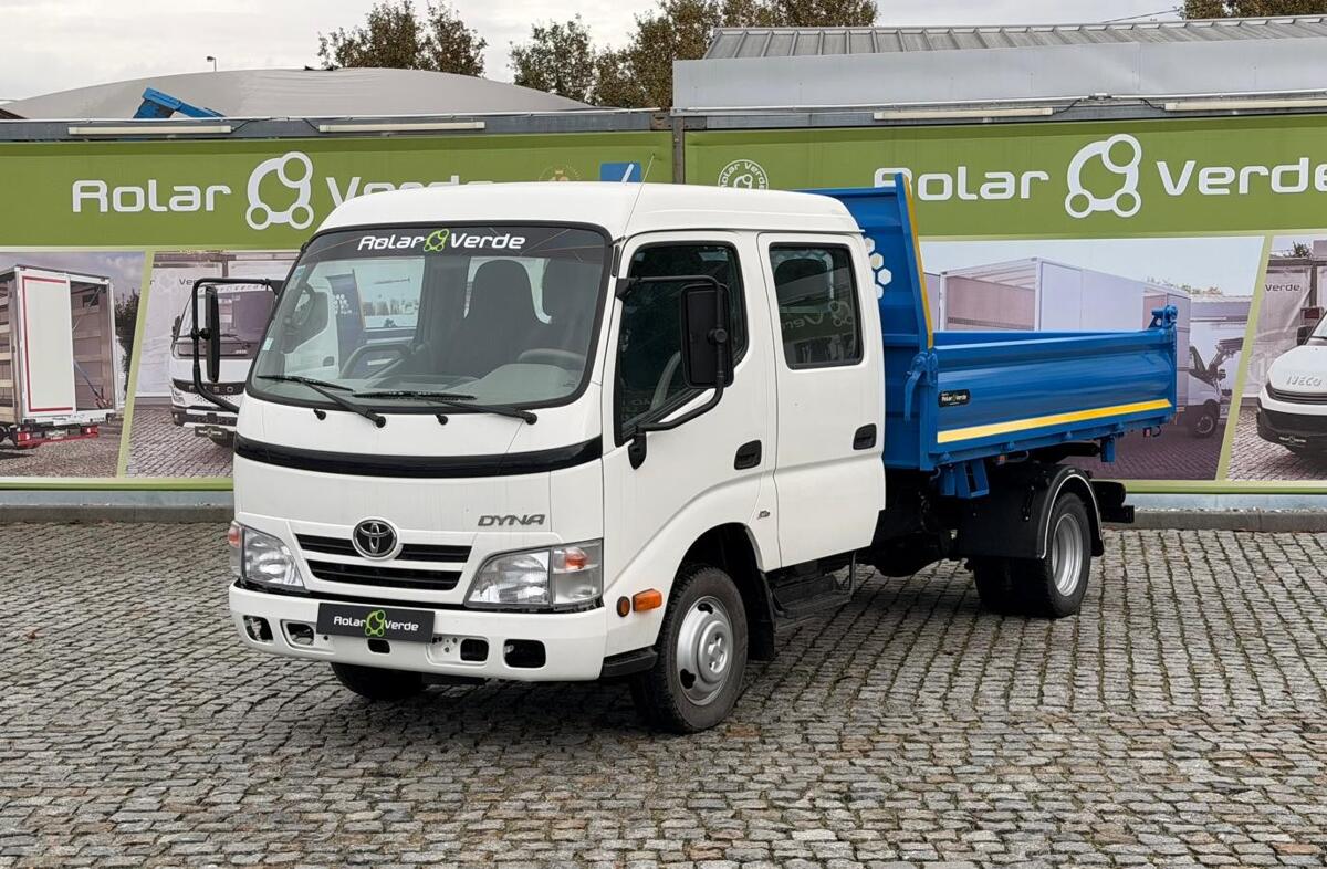 TOYOTA Dyna 3.0 D-4D M CS 35.25