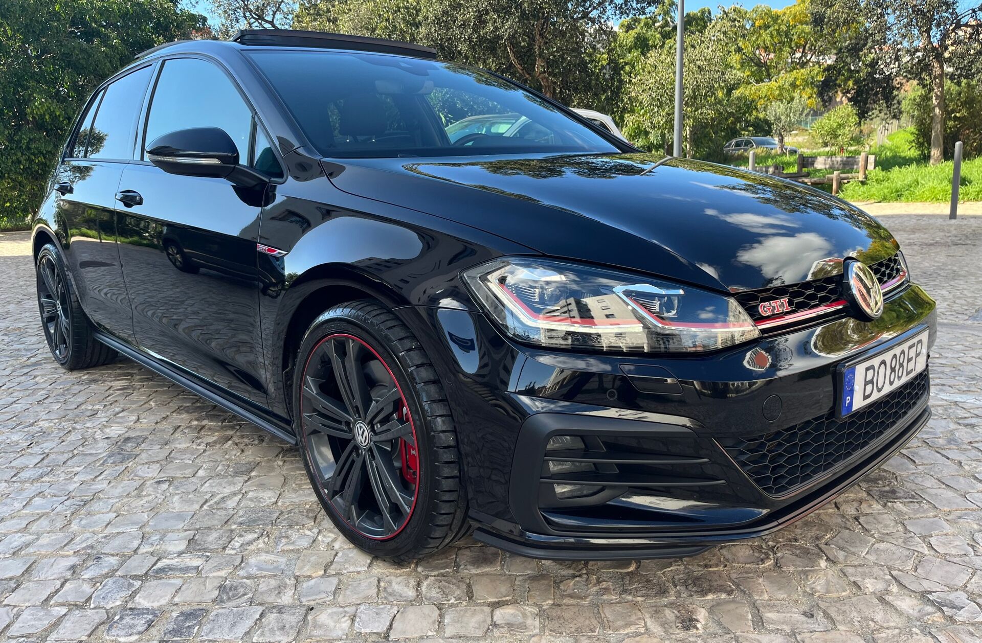 VOLKSWAGEN Golf 2.0 TSI GTI DSG Performance