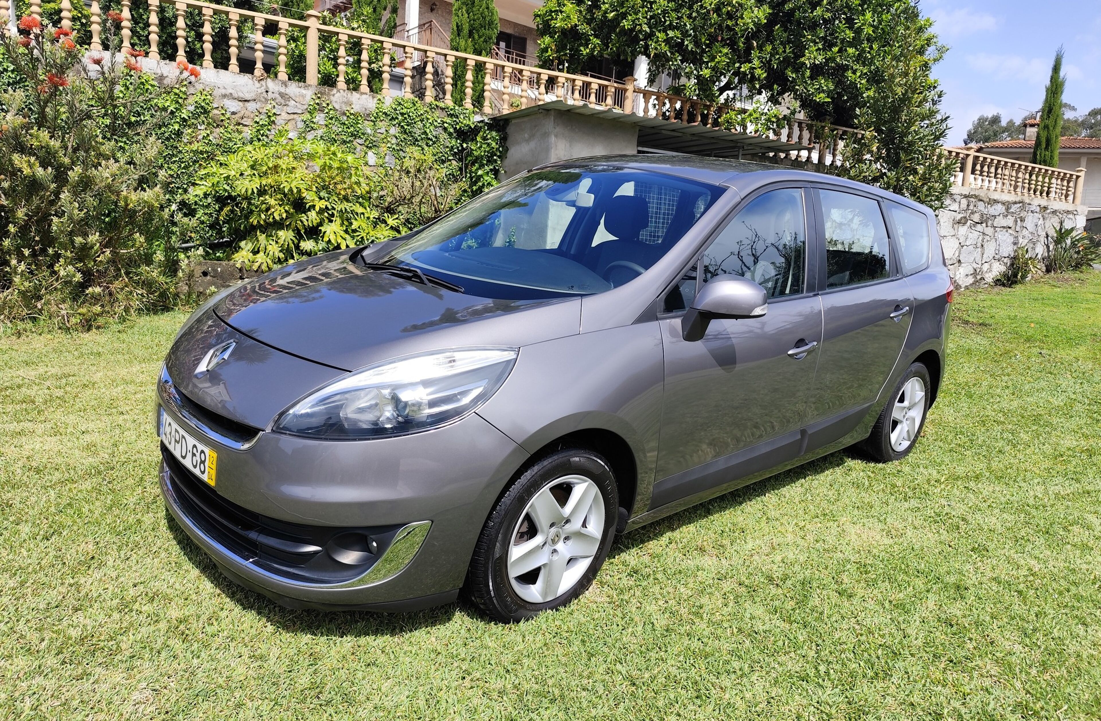 RENAULT Scénic 1.6 dCi Luxe 7L