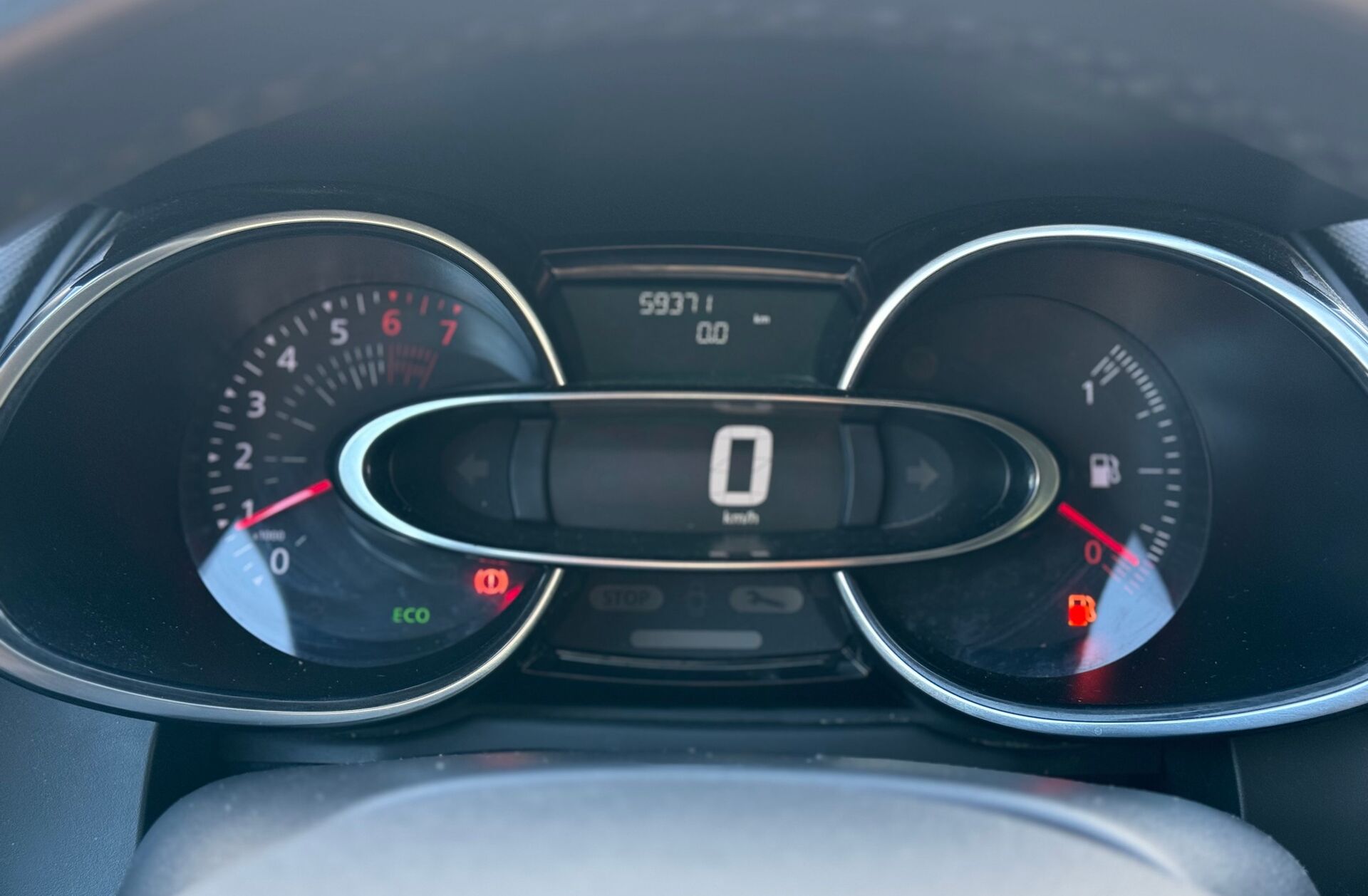 RENAULT Clio 0.9 TCe Limited