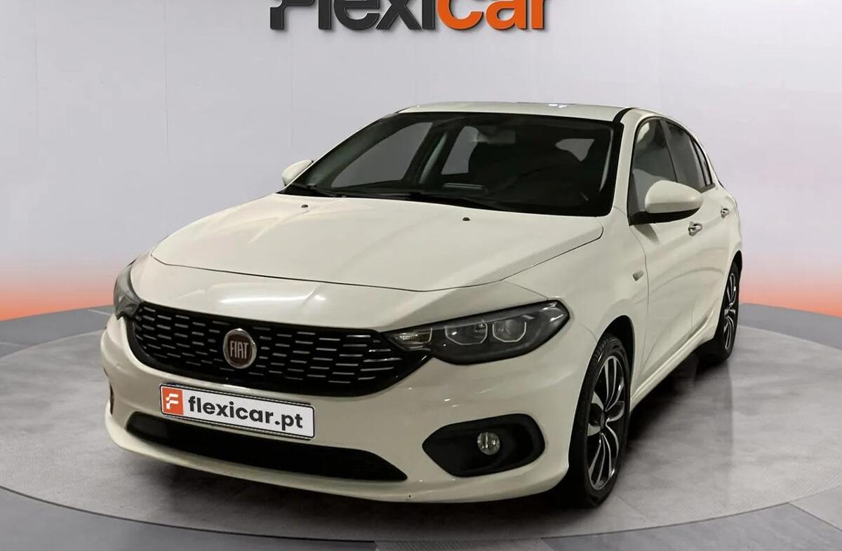 FIAT Tipo 1.3 M-Jet Lounge