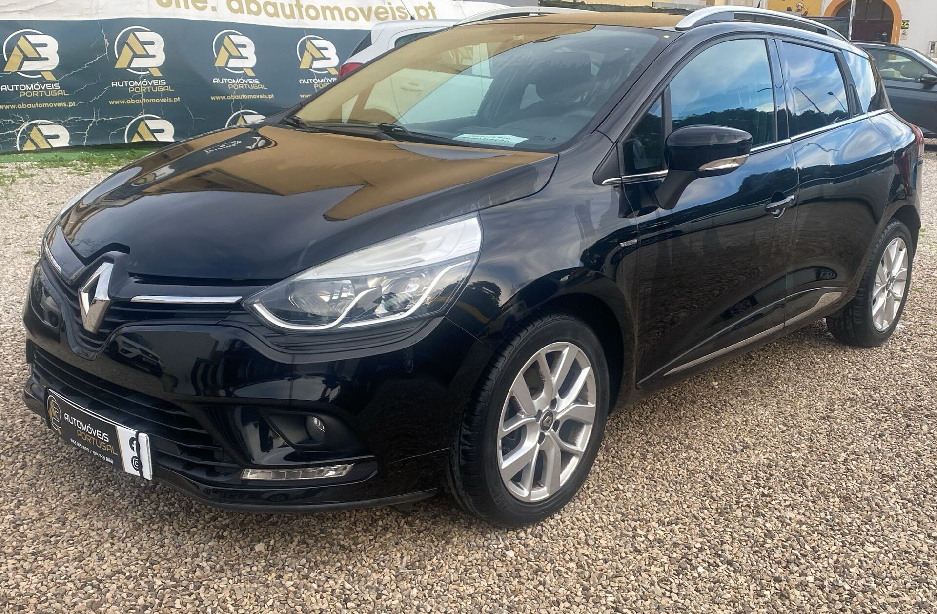 RENAULT Clio 0.9 TCe Limited Edition