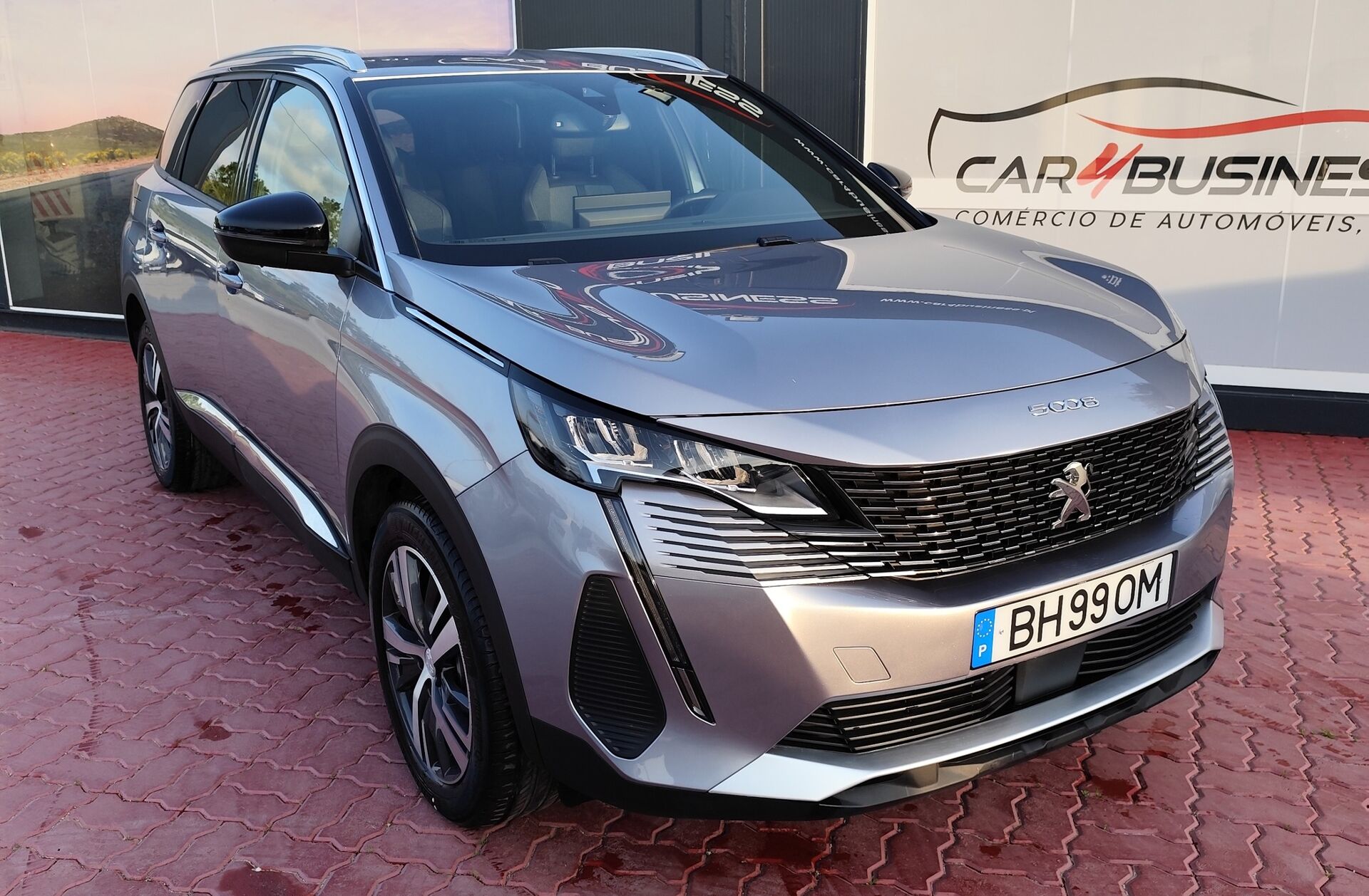 PEUGEOT 5008 1.2 PureTech Allure Pack EAT8