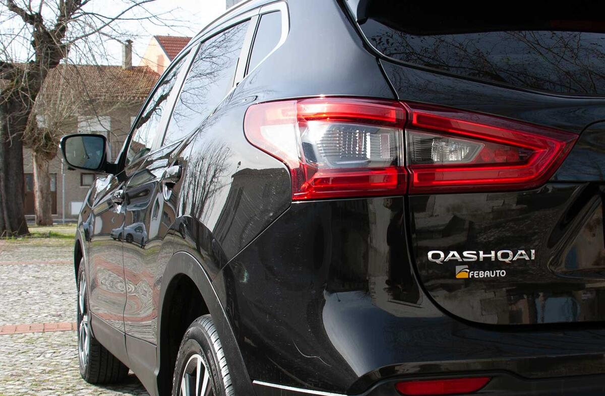 NISSAN Qashqai 1.3 DIG-T Acenta