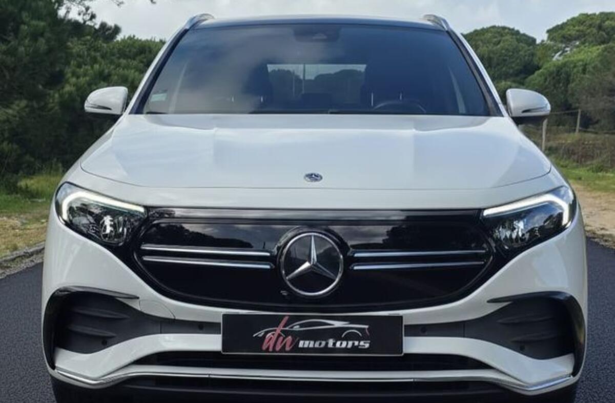 MERCEDES EQA 250 AMG Line