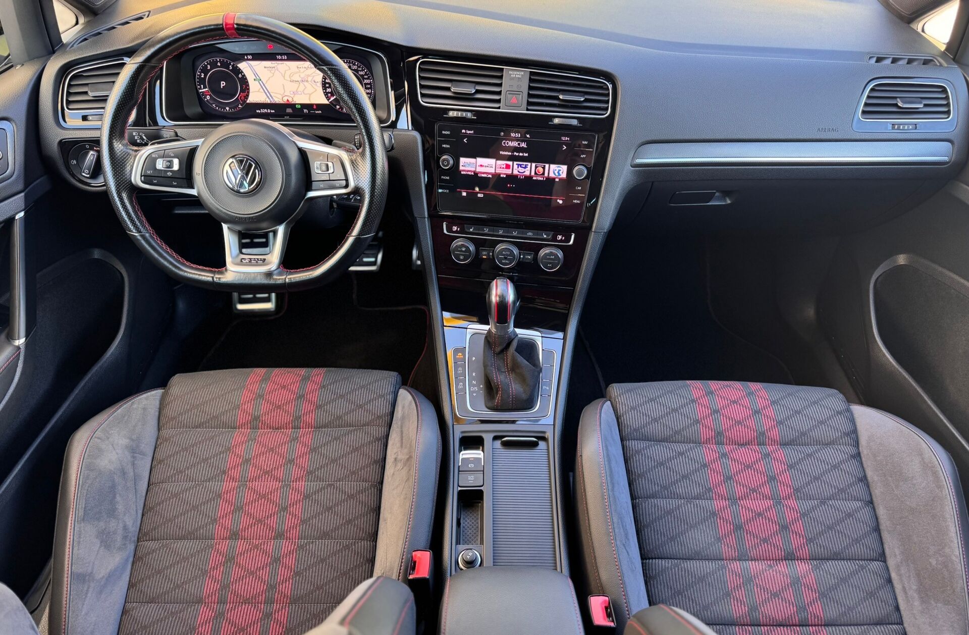 VOLKSWAGEN Golf 2.0 TSI TCR DSG