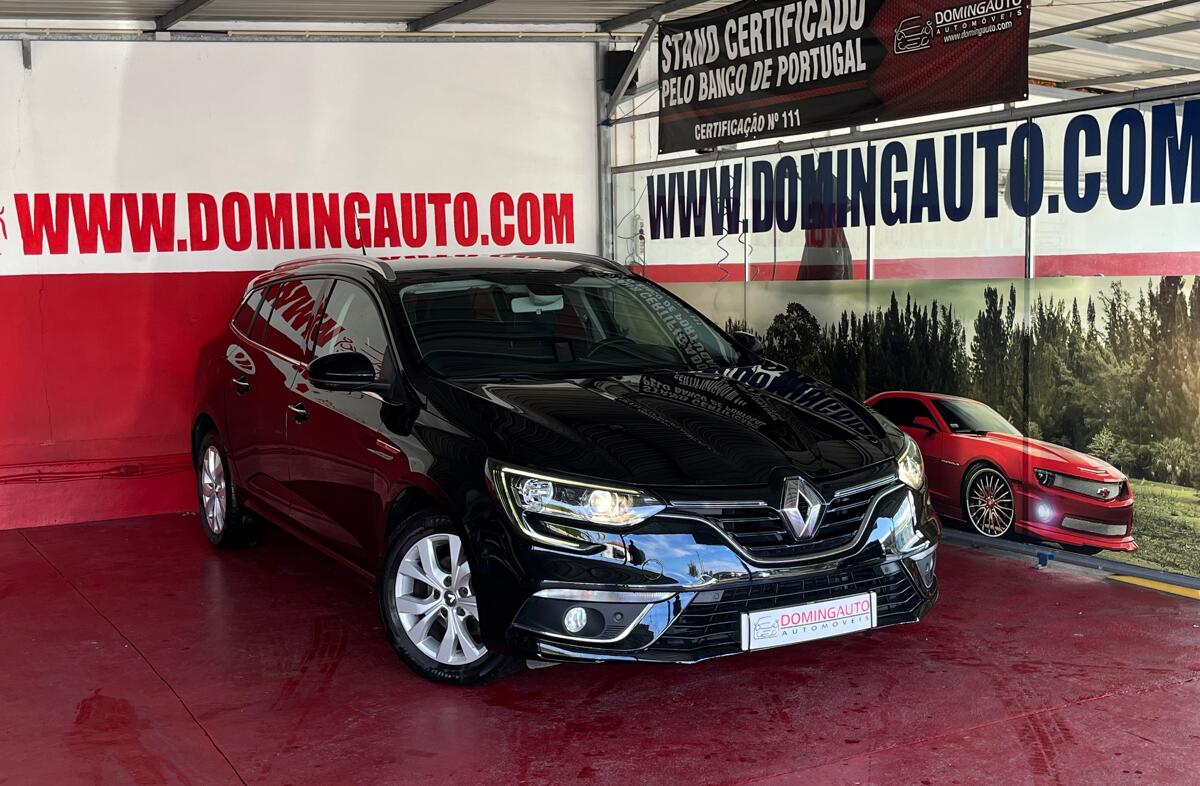 RENAULT Mégane 1.5 Blue dCi Limited C/PM+Pneu