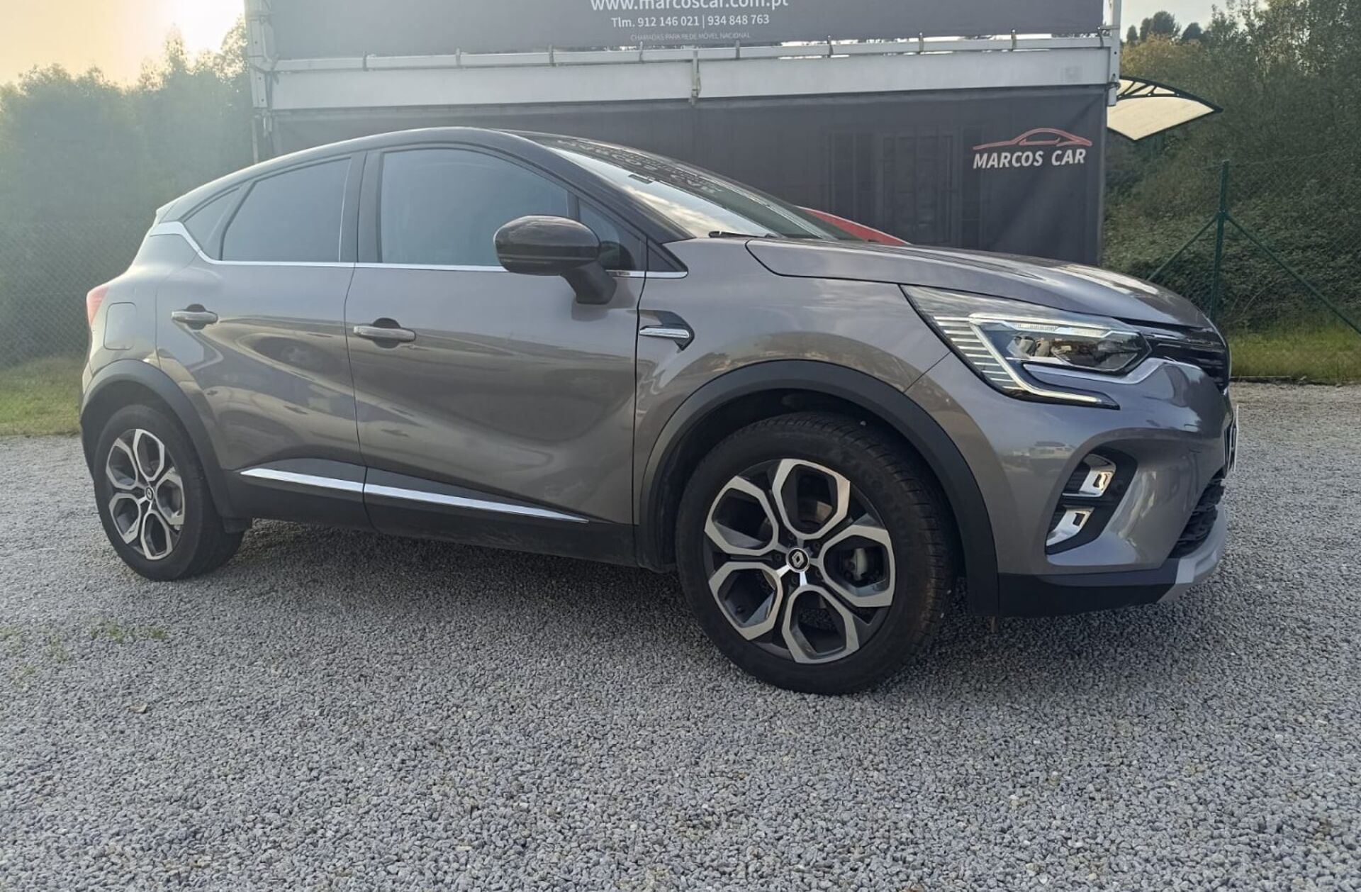 RENAULT Captur 1.0 TCe Intens