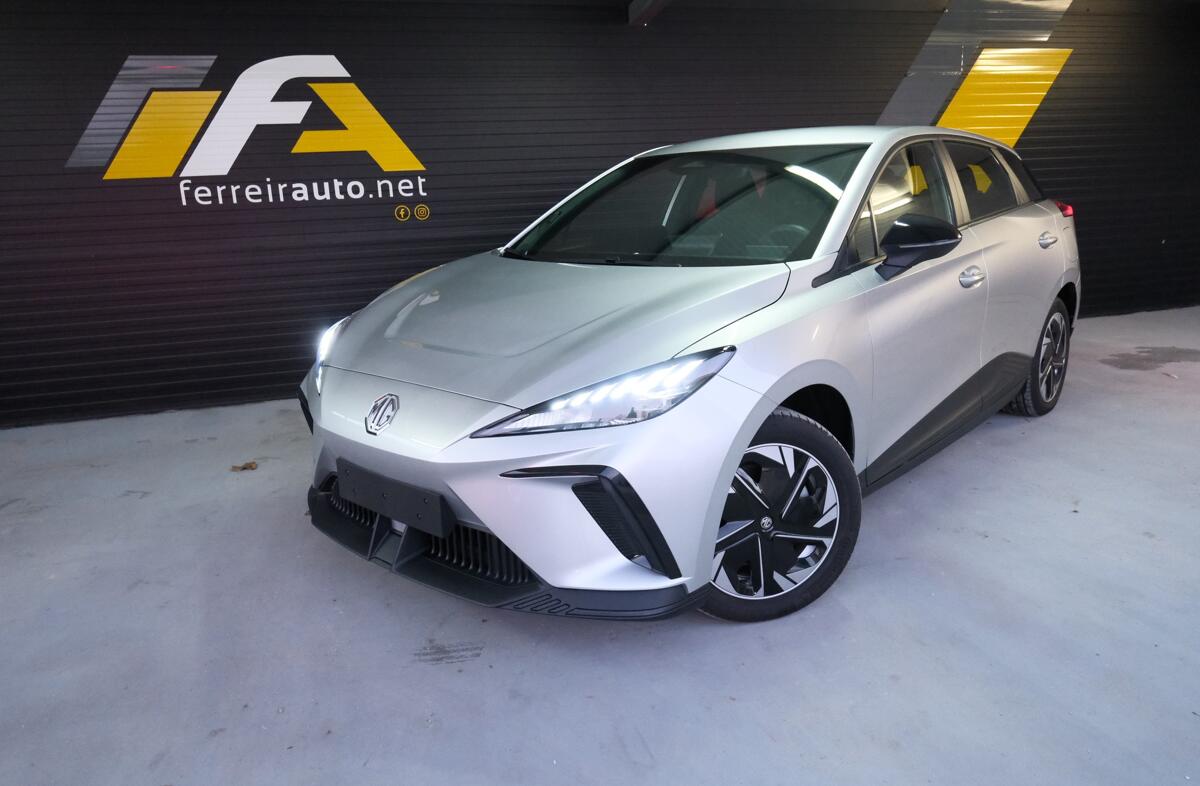 MG MG4 51 kWh Standard