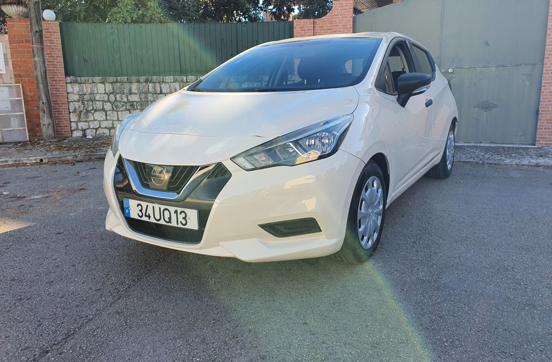 NISSAN Micra 1.0 G Acenta