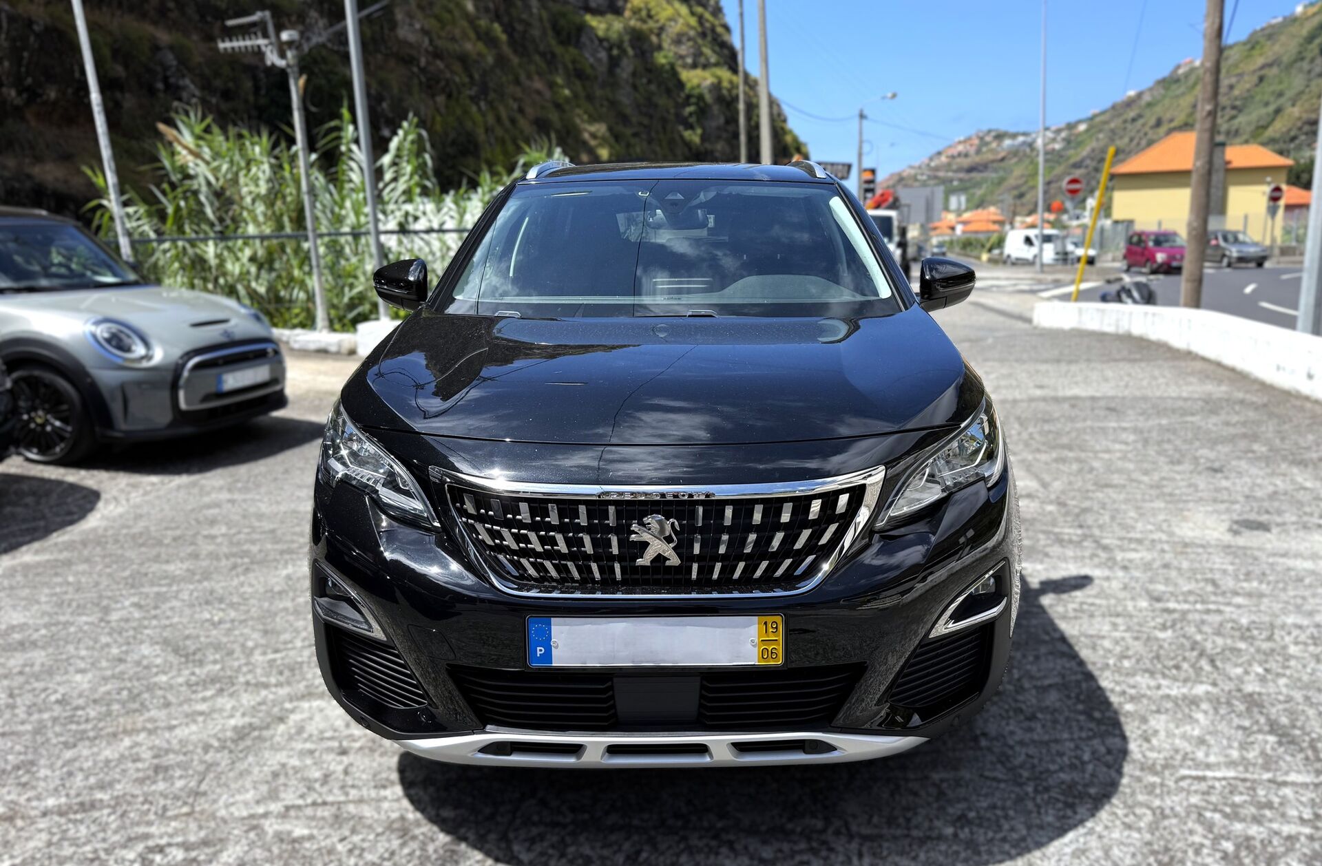 PEUGEOT 3008 1.5 BlueHDi Allure