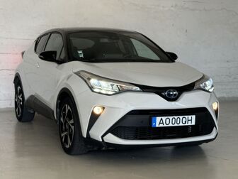 TOYOTA C-HR 1.8 Hybrid Square Collection