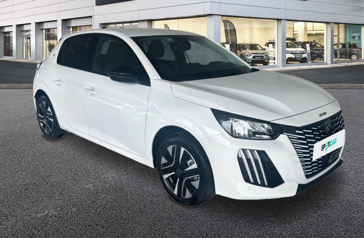 PEUGEOT 208 e- 51 kWh GT
