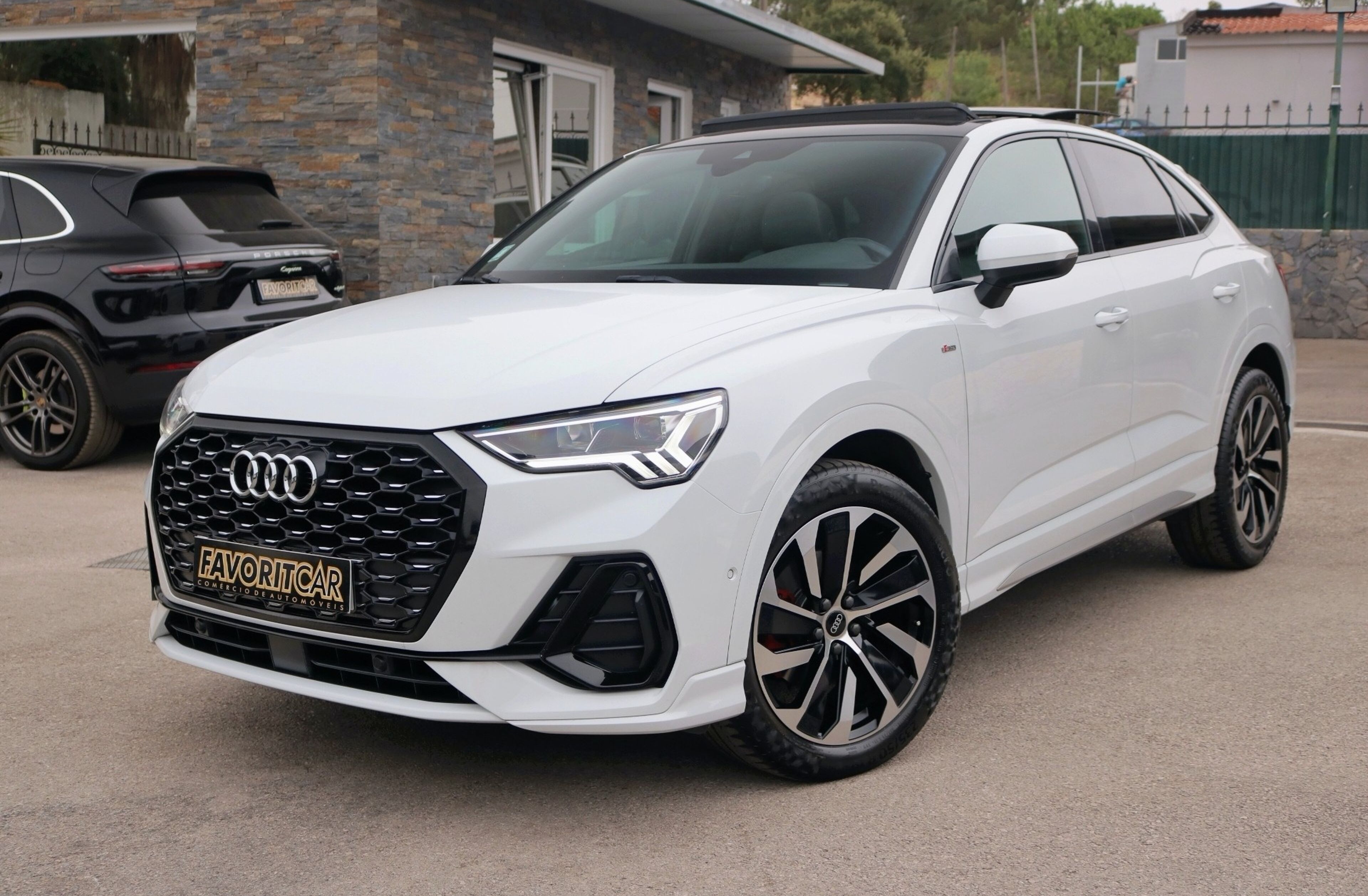 AUDI Q3 35 TDI S line S tronic
