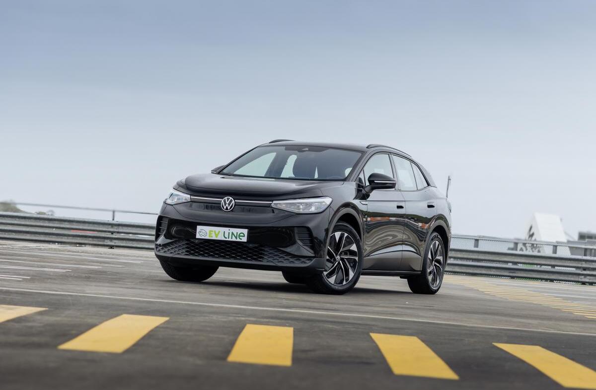 VOLKSWAGEN ID.4 77 kWh Pro