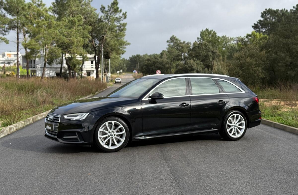 AUDI A4 2.0 TDI S-line