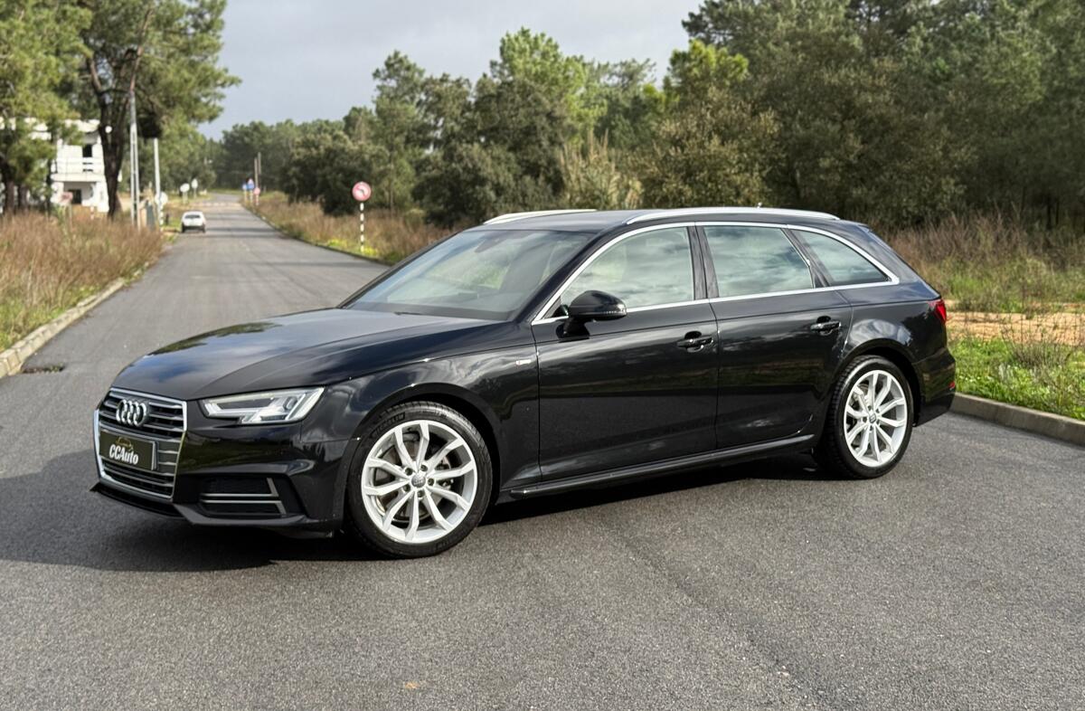 AUDI A4 2.0 TDI S-line