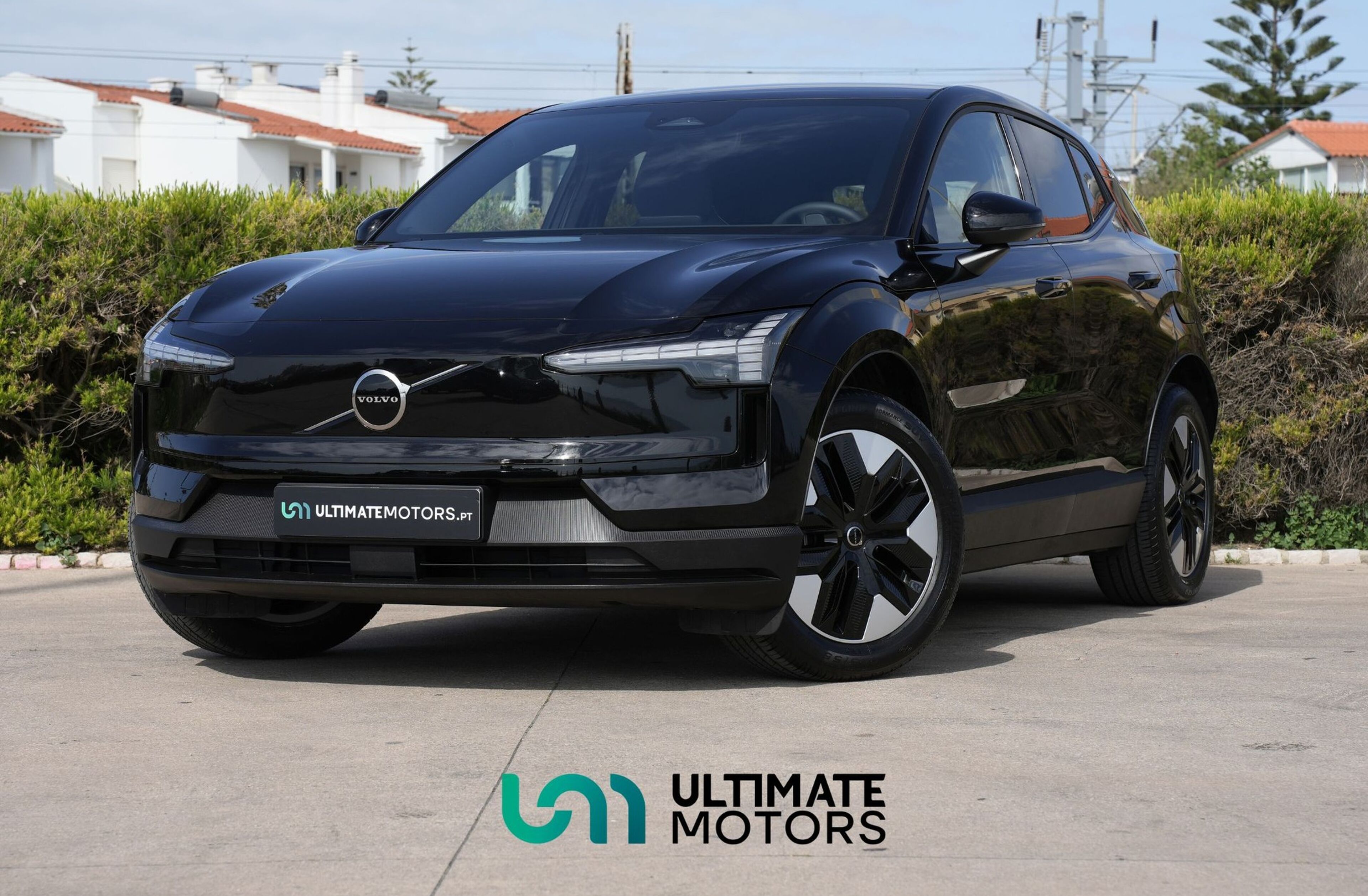 VOLVO EX30 69 kWh Single Motor Extended Range Core