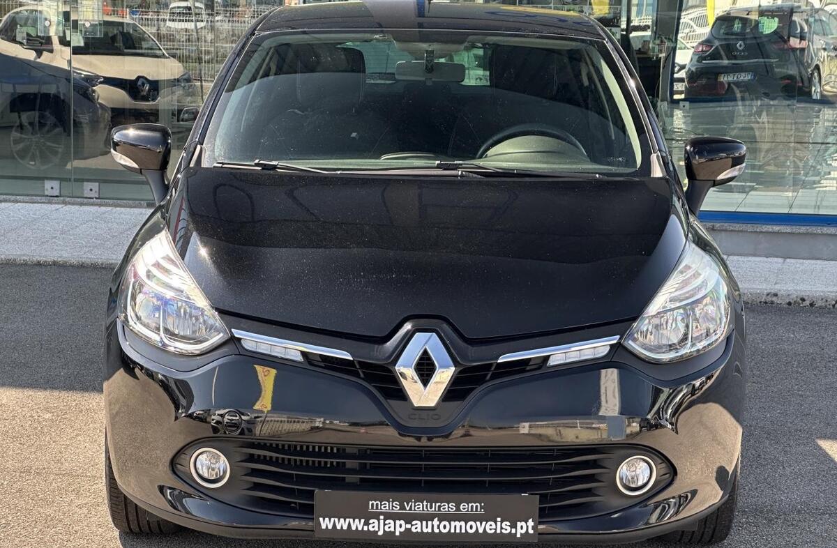 RENAULT Clio 0.9 TCE Limited