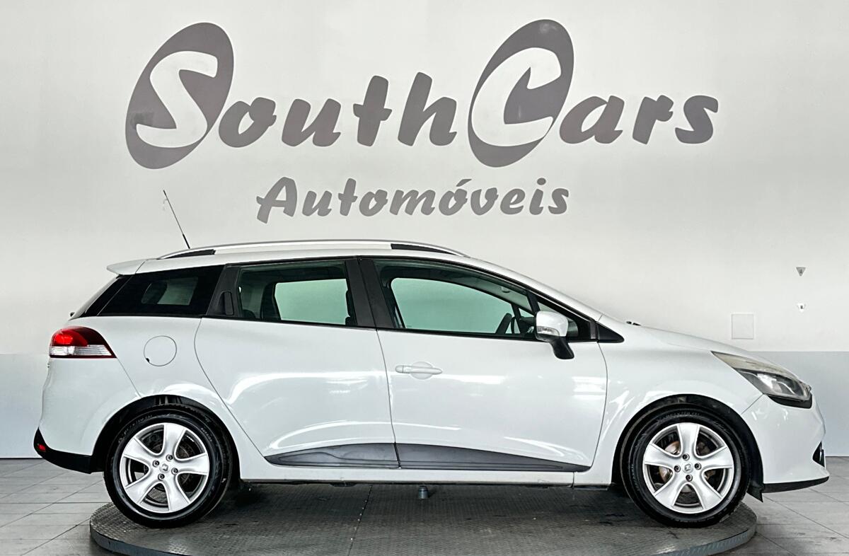 RENAULT Clio 0.9 TCE Confort