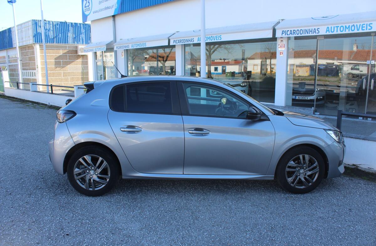 PEUGEOT 208 1.2 PureTech Active